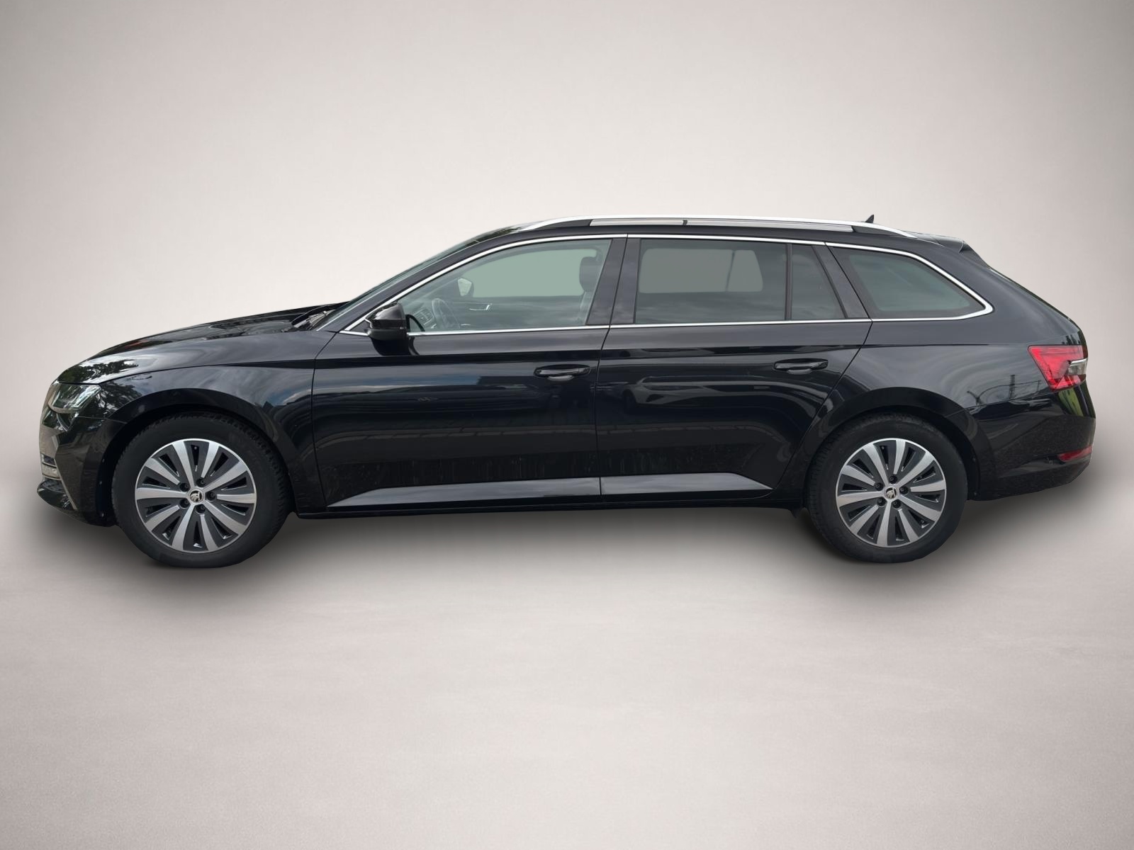 Skoda Superb (02/2023, Hybrid (Benzin/Elektro))