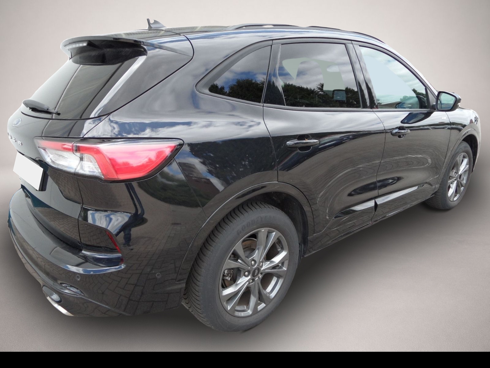 Ford Kuga (07/2023, )