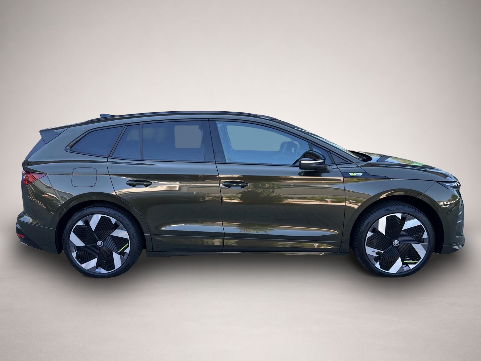 Skoda Enyaq (, ELECTRIC)