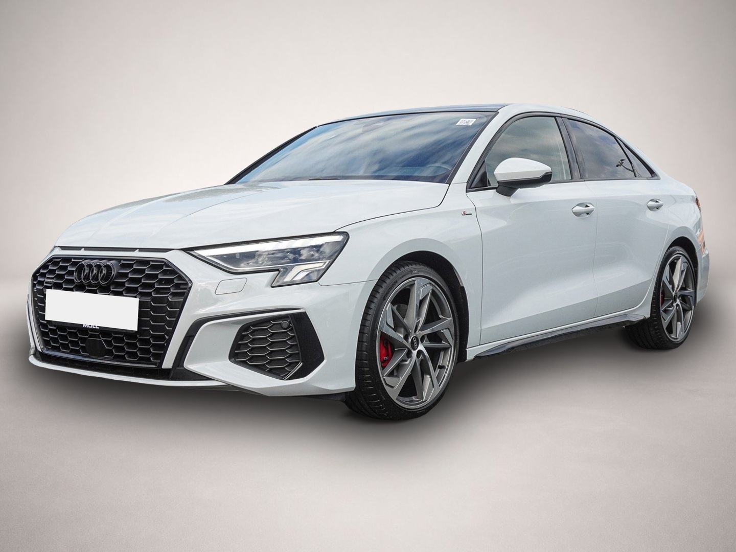 Audi quattro (05/2023, Benzin)