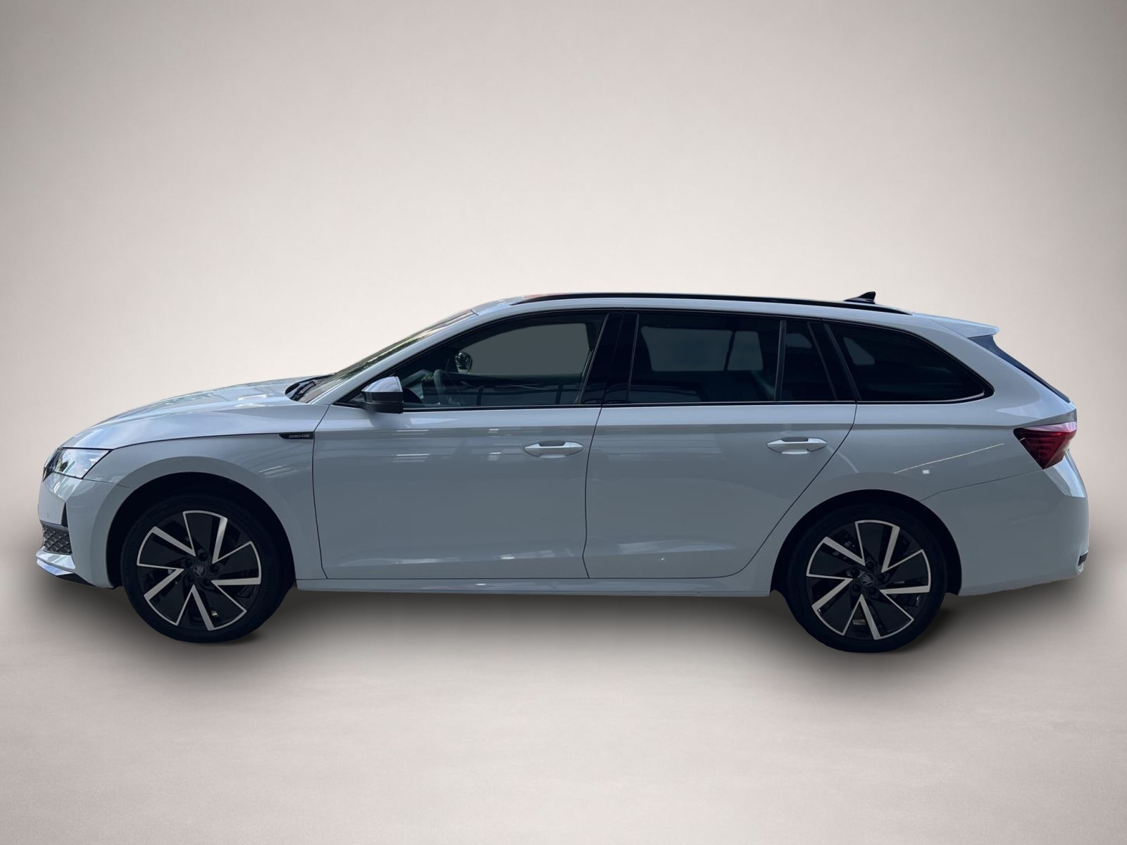 Skoda Octavia, image 2 of 8