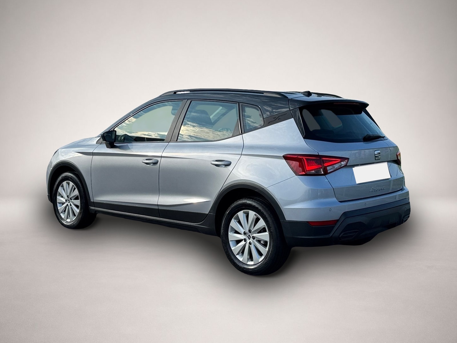 Seat Arona (04/2022, Benzin)
