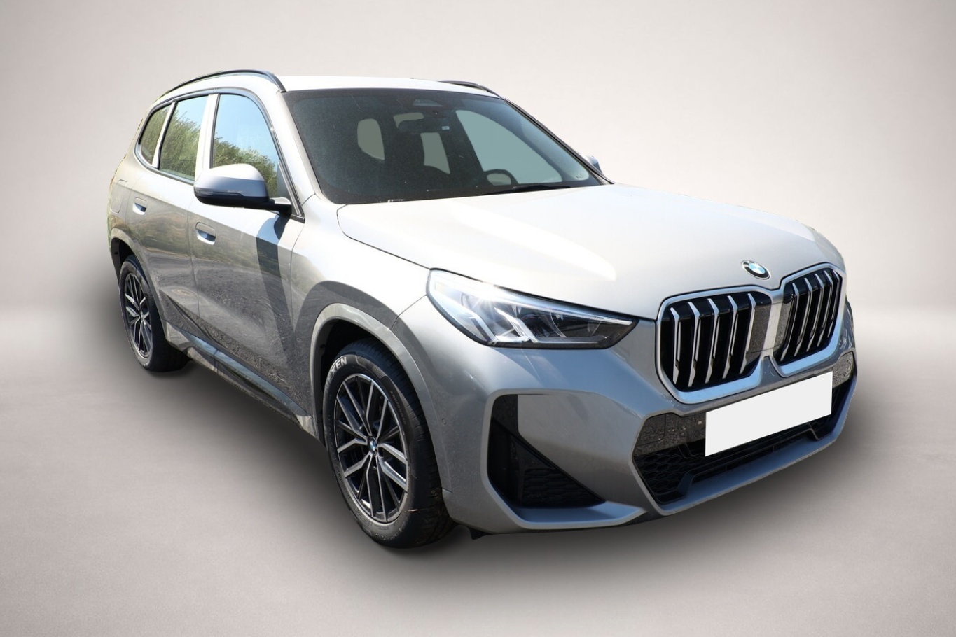BMW X1 (12/2025, Benzin)