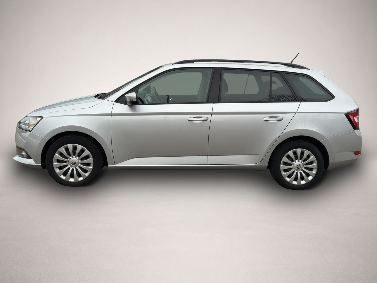 Skoda Fabia (03/2022, )
