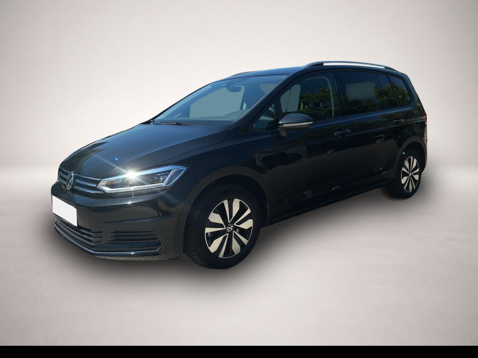 Volkswagen Touran (09/2025, Benzin)