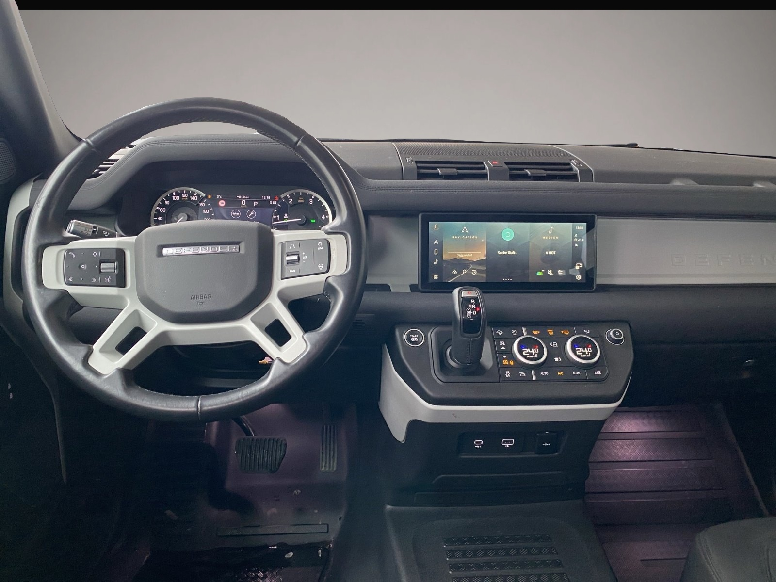 Land-Rover Defender (08/2020, )