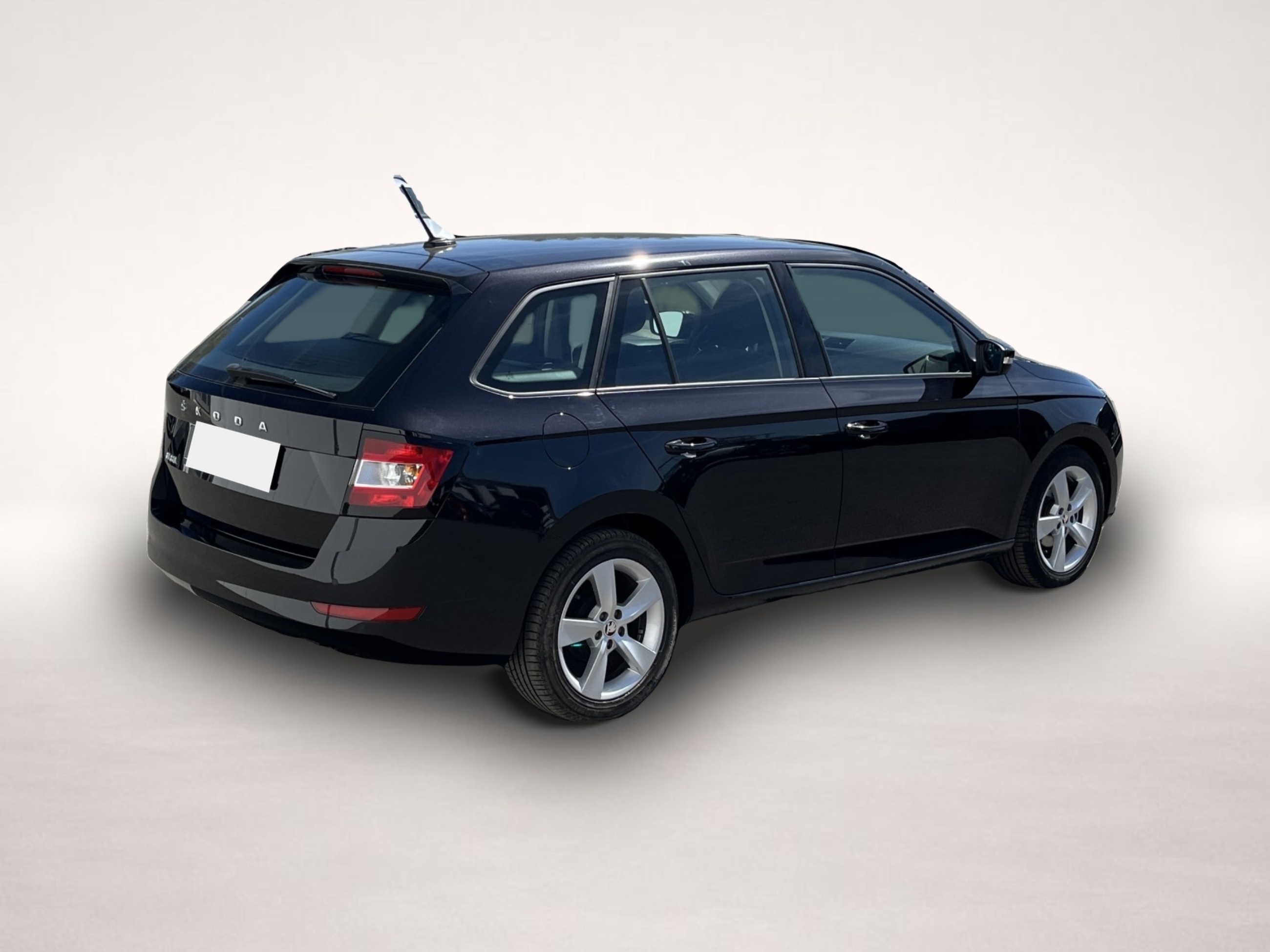 Skoda Fabia (12/2021, Benzin)
