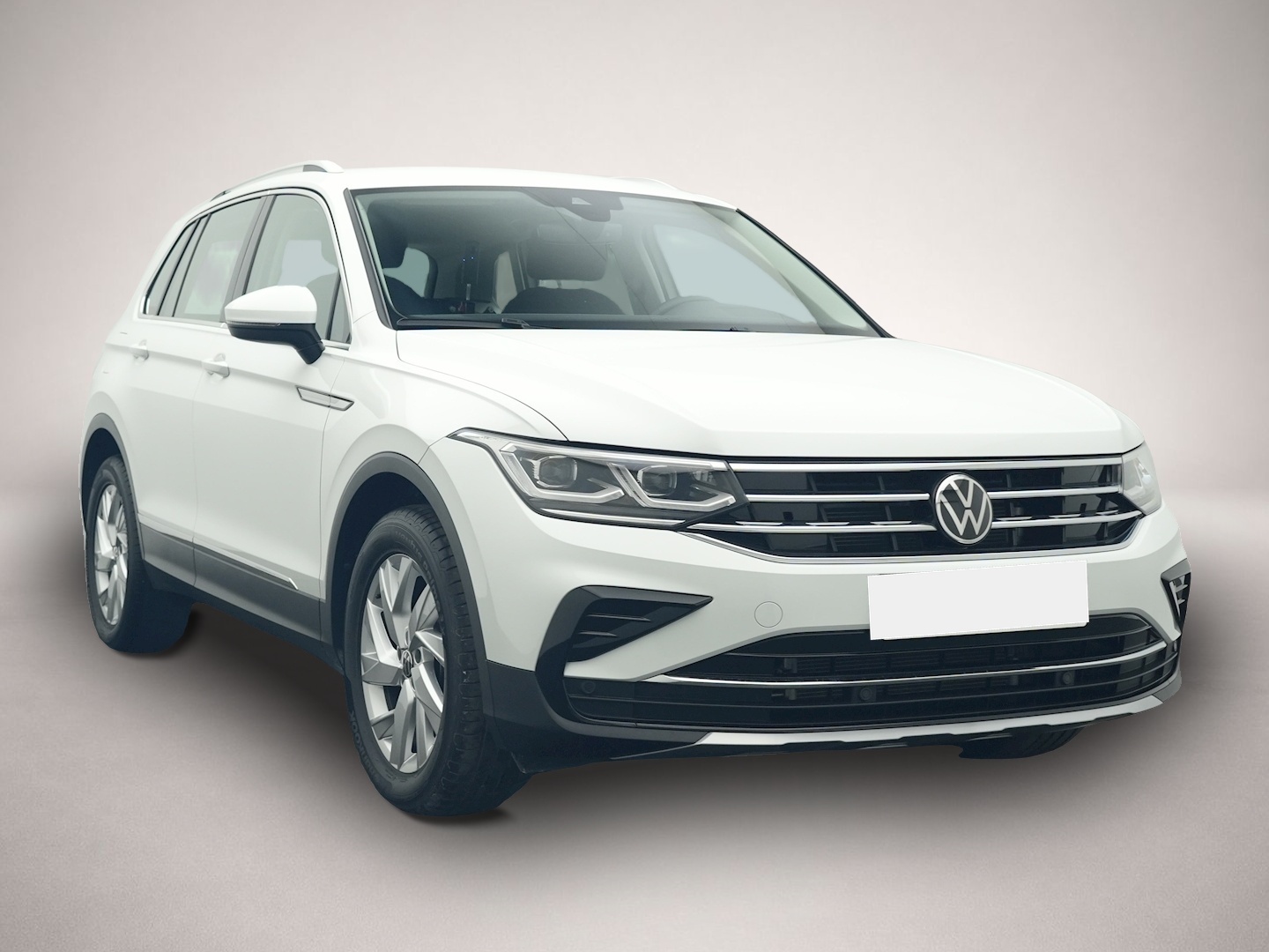 Volkswagen Tiguan (03/2023, Benzin)