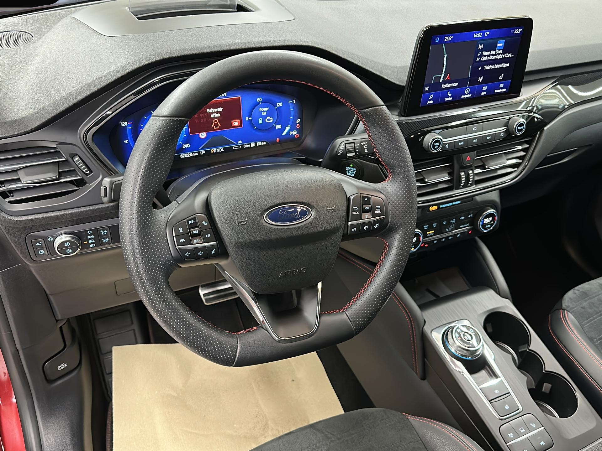 Ford Kuga (11/2022, Hybrid (Benzin/Elektro))