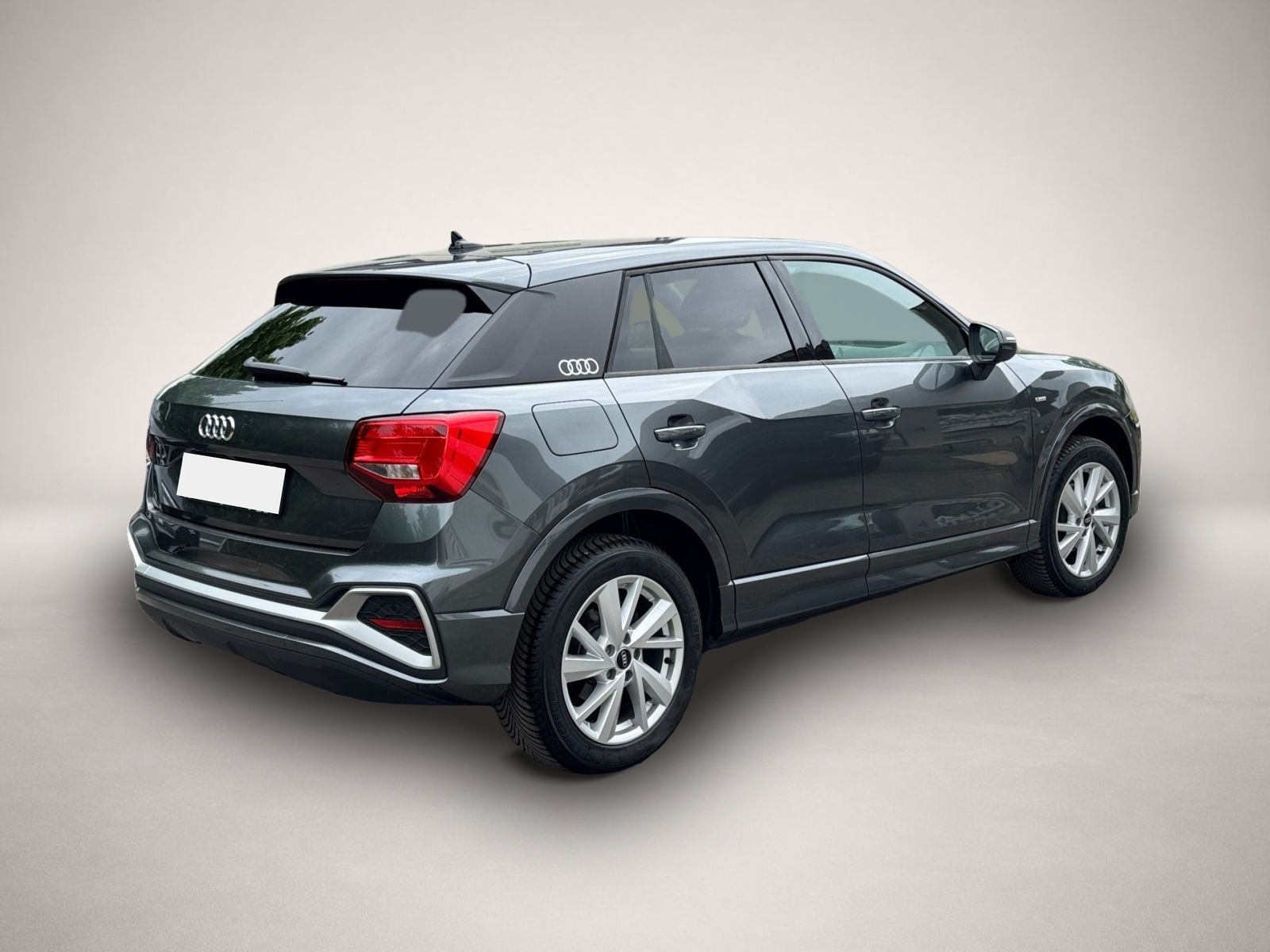 Audi Q2 (08/2025, Benzin)