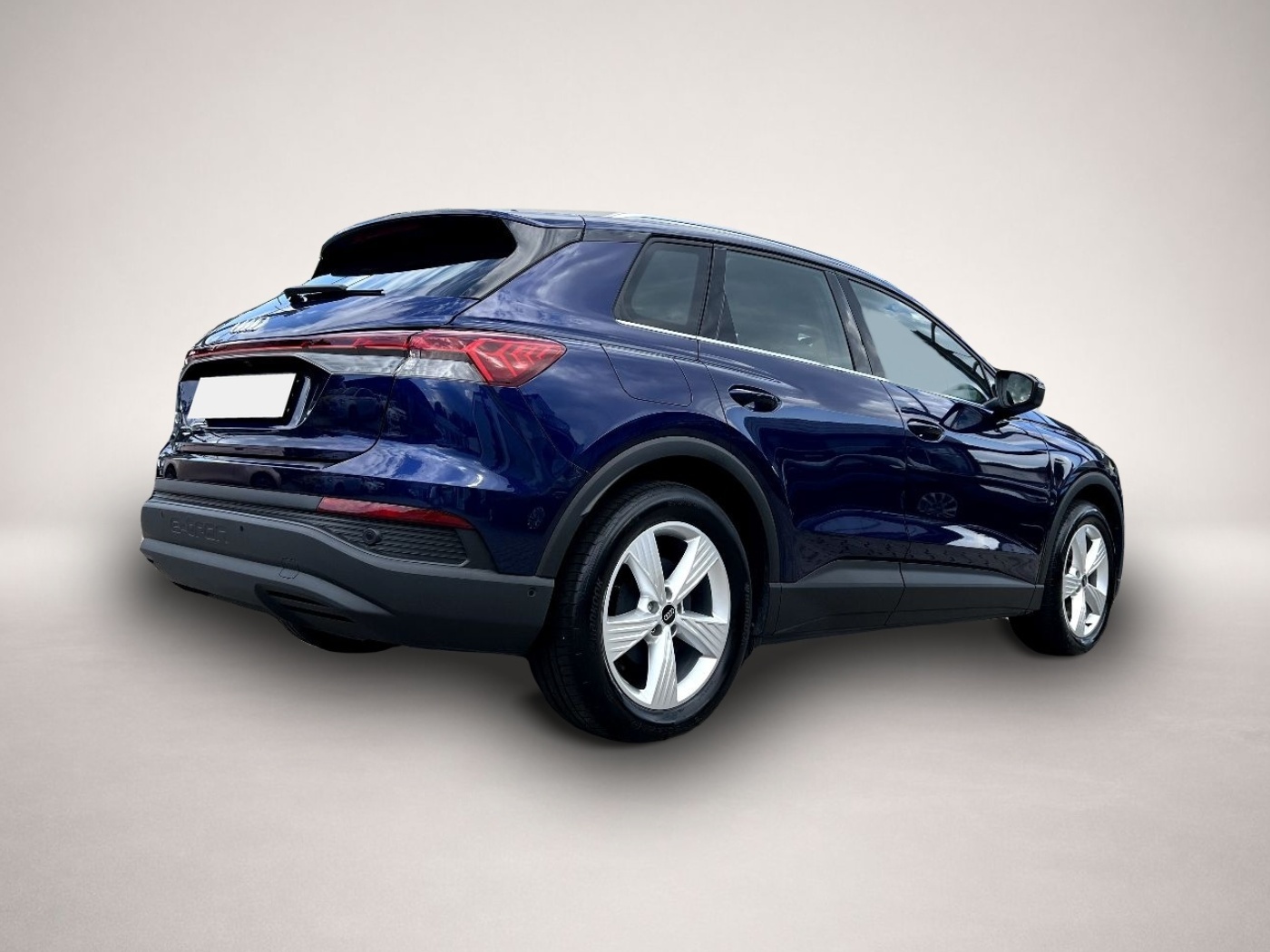 Audi Q4 e-tron (09/2022, ELECTRIC)