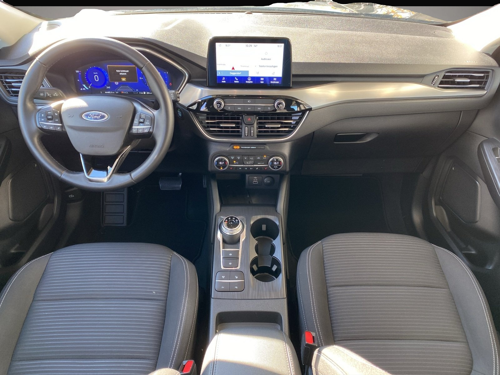 Ford Kuga (09/2022, )