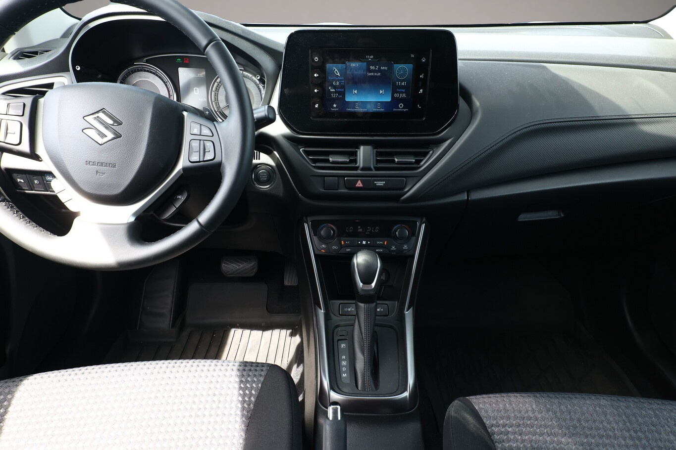 Suzuki Across (10/2023, Benzin)
