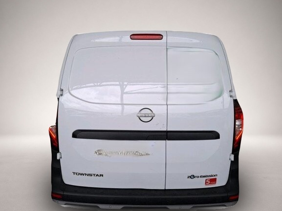 Nissan Townstar (12/2023, ELECTRIC)