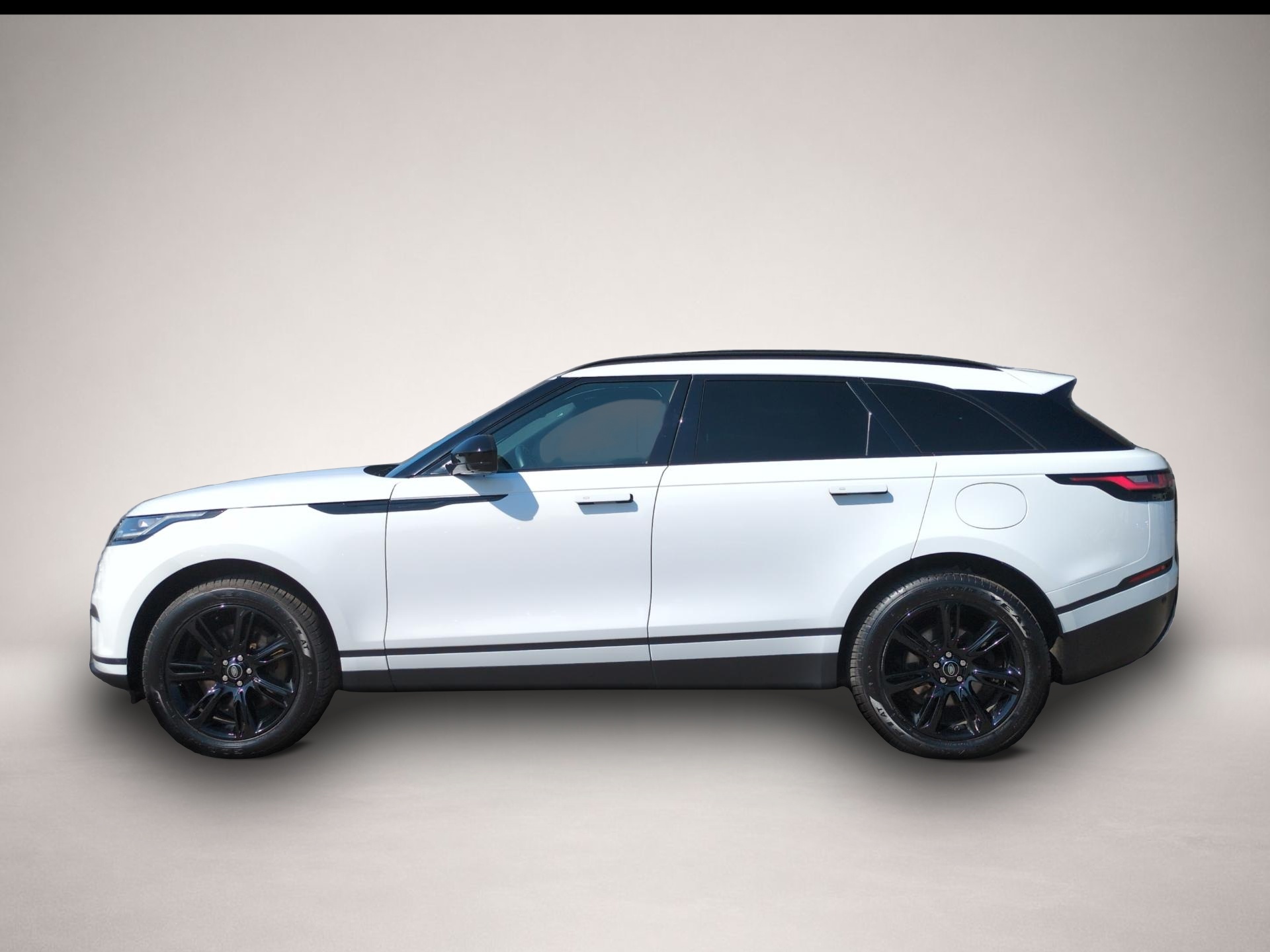 Land-Rover Range Rover Velar (12/2022, Hybrid (Benzin/Elektro))