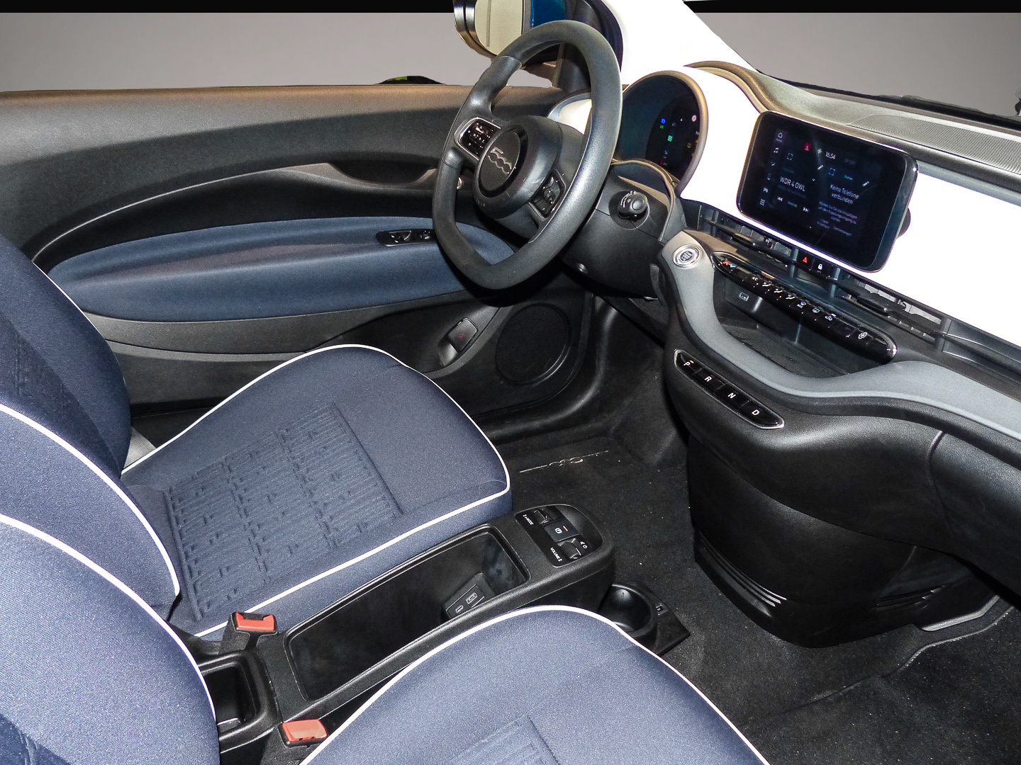Fiat 500e (05/2023, ELECTRIC)