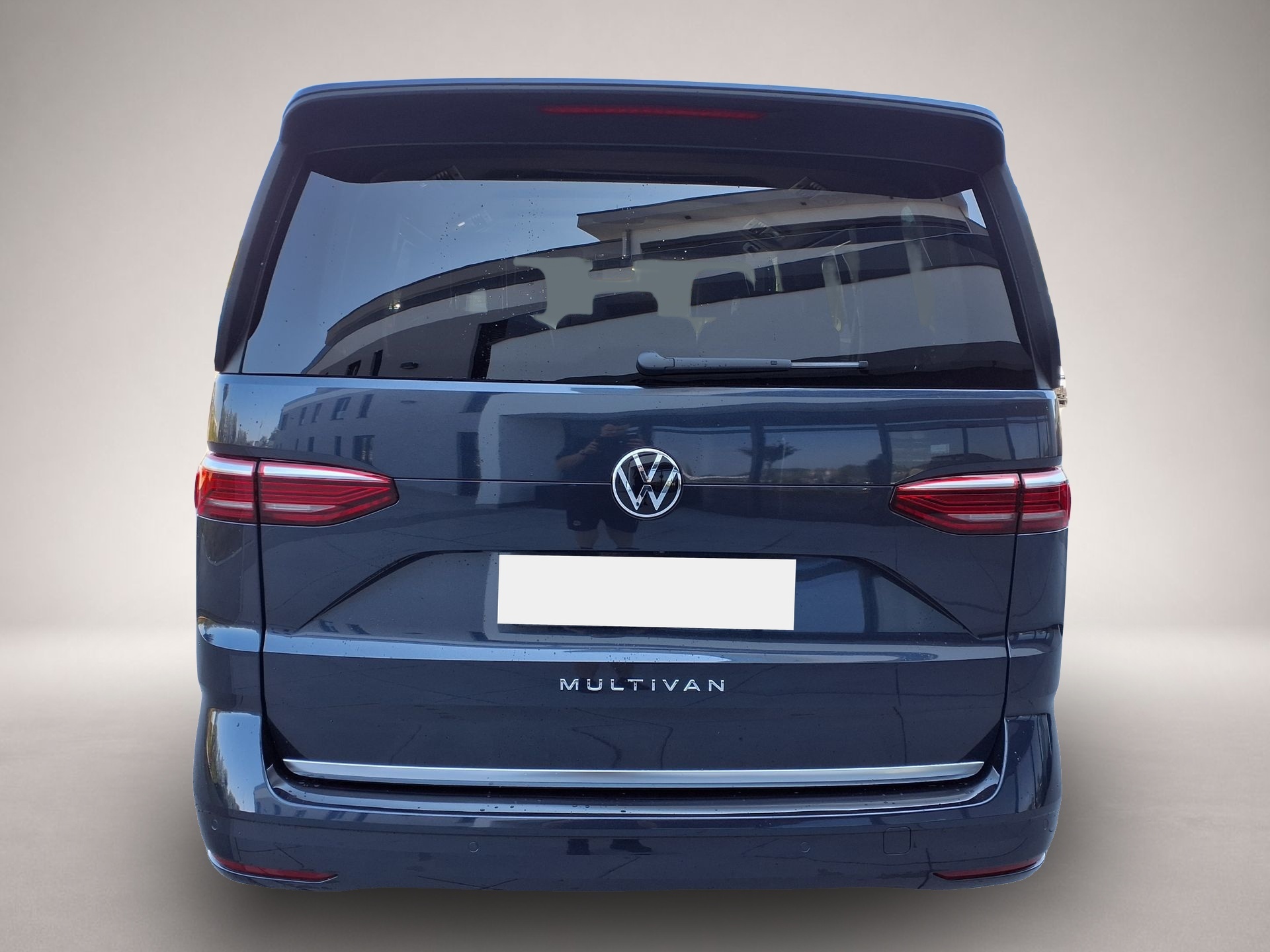 Volkswagen T7 Multivan (10/2025, Diesel)