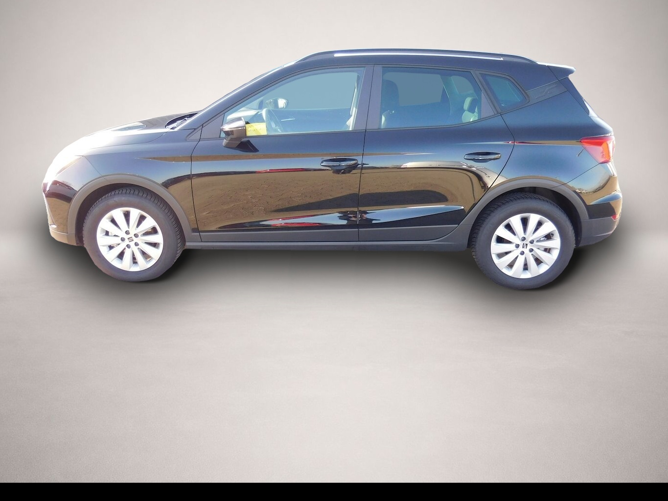 Seat Arona (06/2024, Benzin)