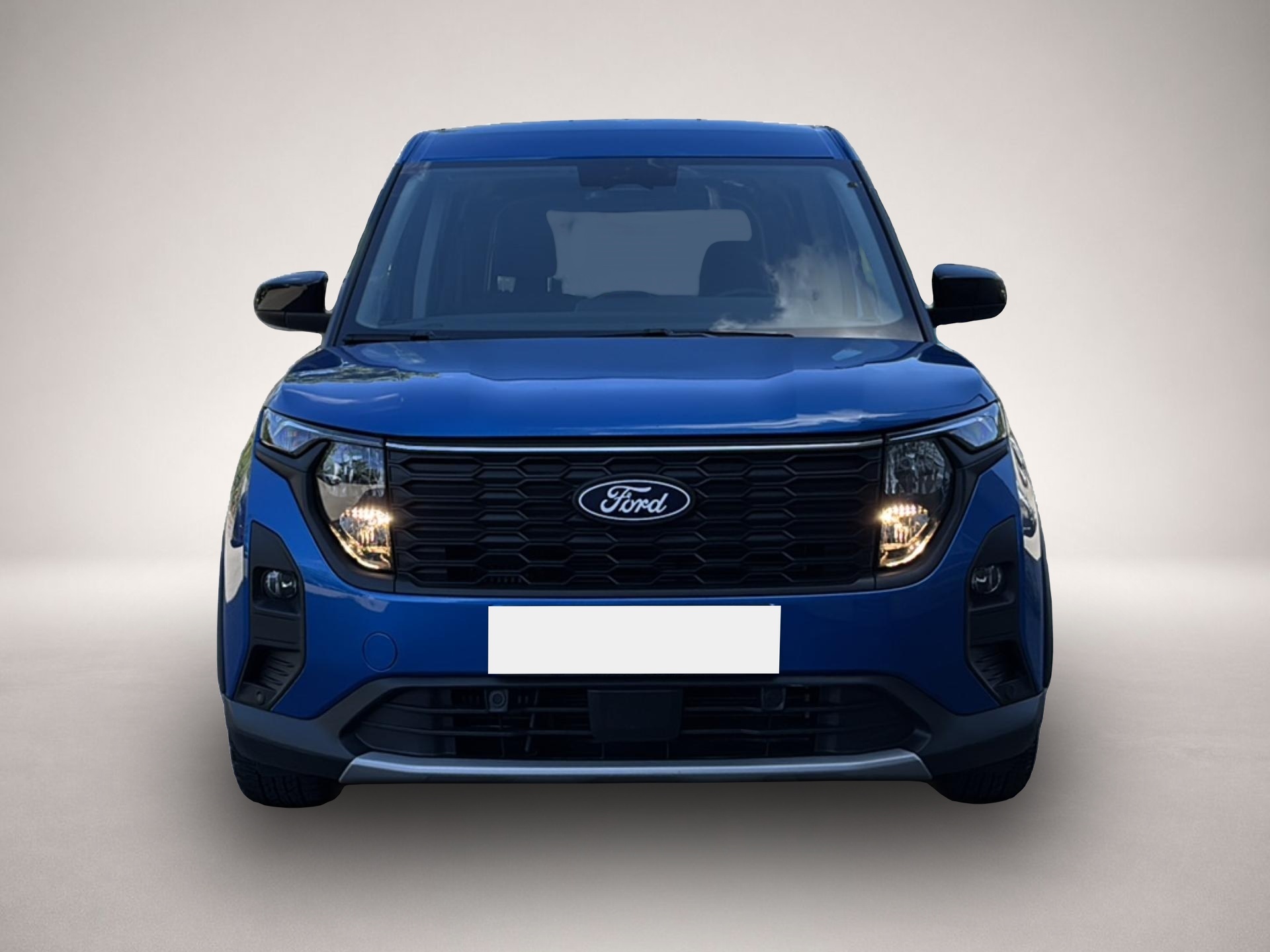 Ford Tourneo Courier (12/2024, Benzin)
