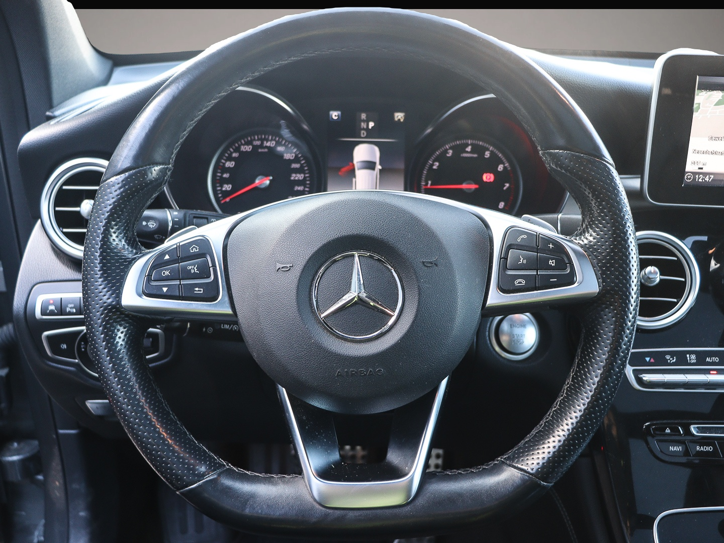 Mercedes-Benz GLC 250 (03/2019, Benzin)