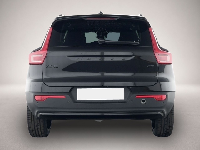 Volvo XC40 (07/2025, Benzin)