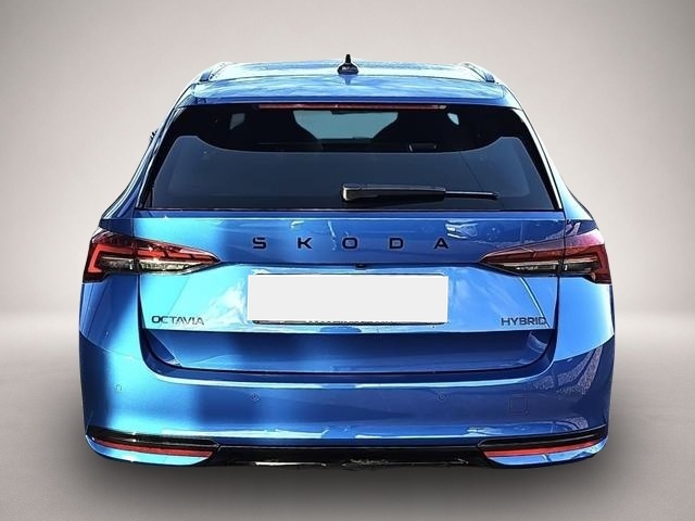 Skoda Octavia (11/2025, Benzin)
