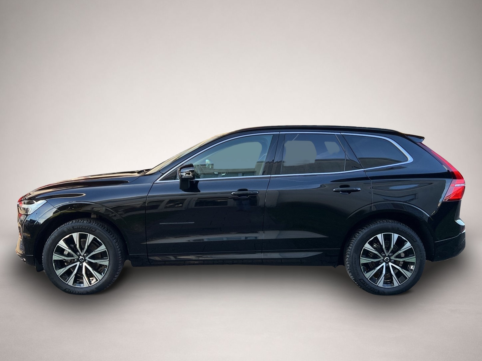 Volvo XC60 (06/2024, Benzin)