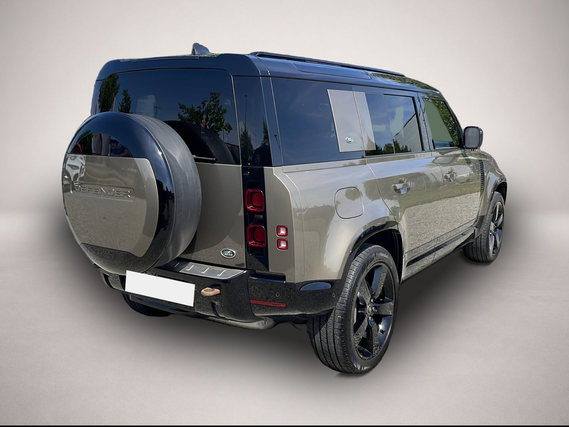 Land-Rover Defender (06/2022, Diesel)