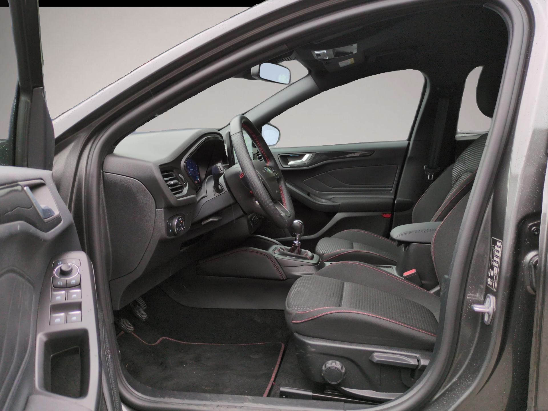 Ford Focus (02/2024, Benzin)