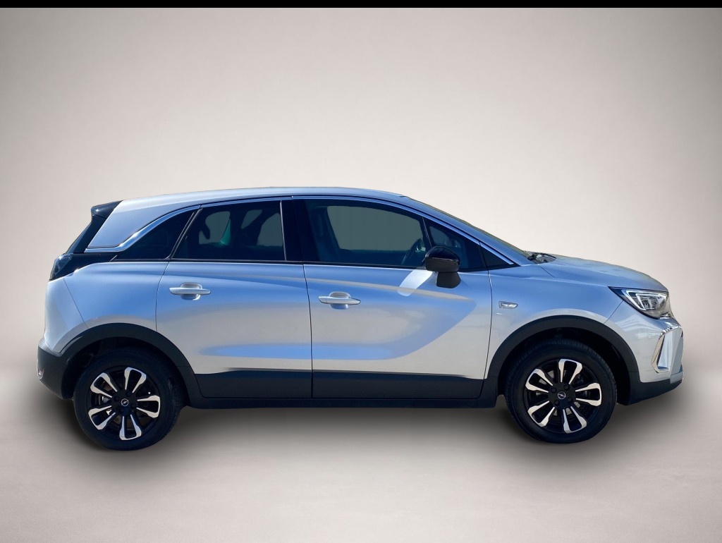 Opel Crossland (X) (08/2024, Benzin)