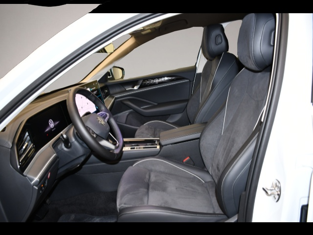 Volkswagen Passat Variant (07/2025, )
