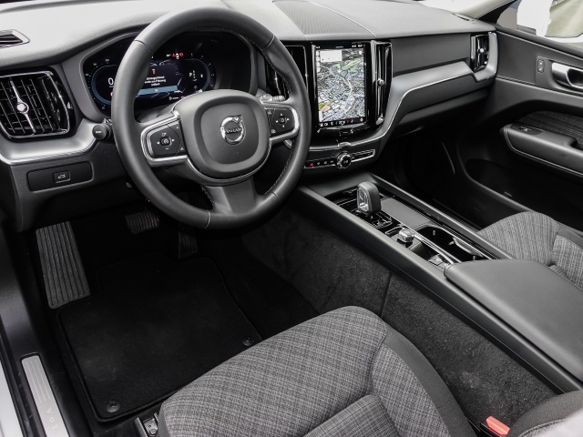 Volvo XC60 (08/2023, Diesel)