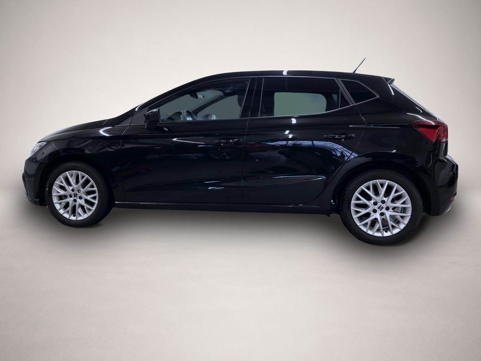 Seat Ibiza (06/2025, Benzin)