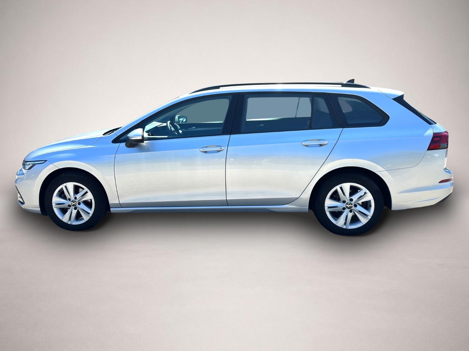 Volkswagen Golf (12/2023, Benzin)