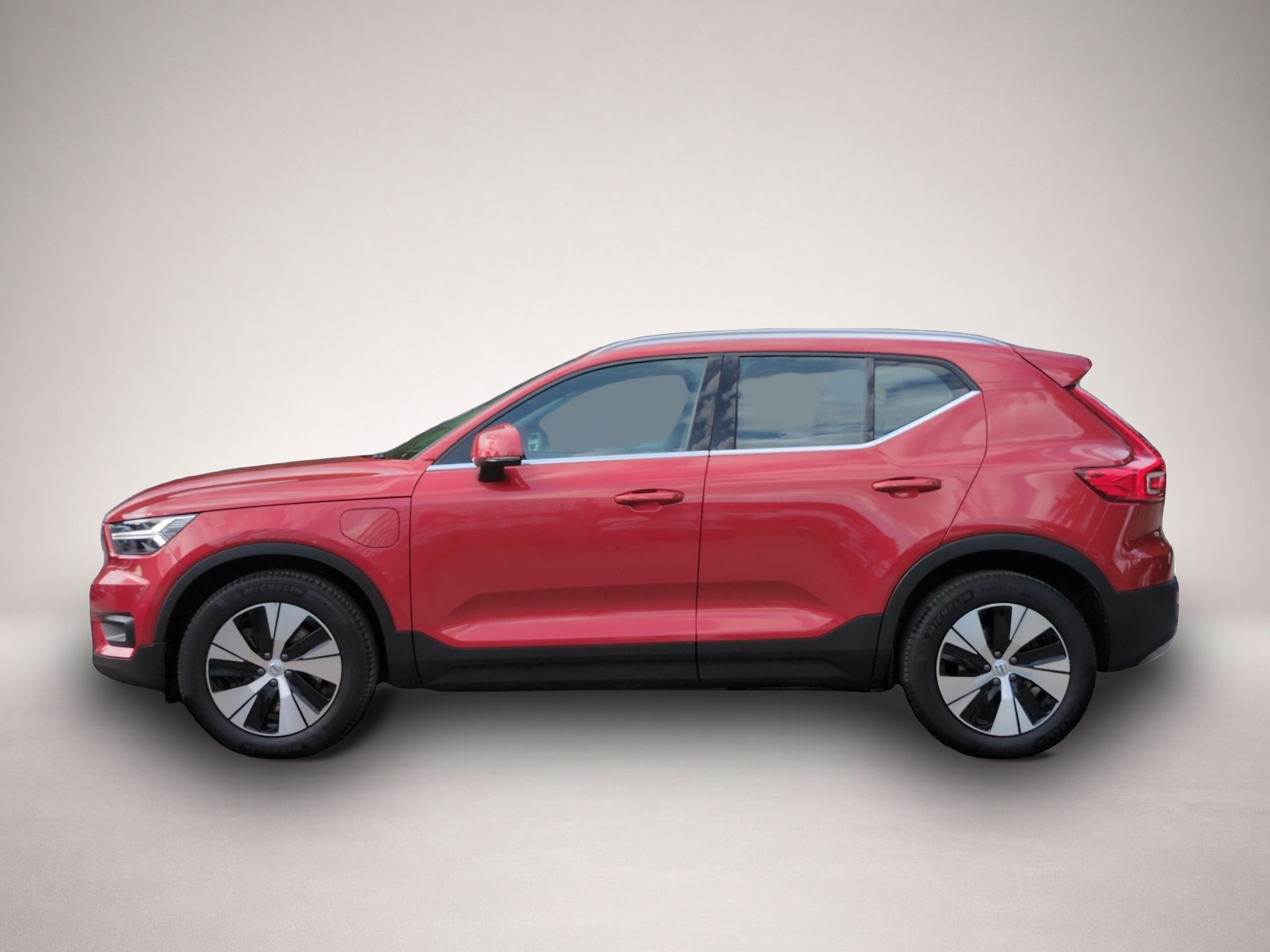 Volvo XC40 (03/2021, Hybrid (Benzin/Elektro))