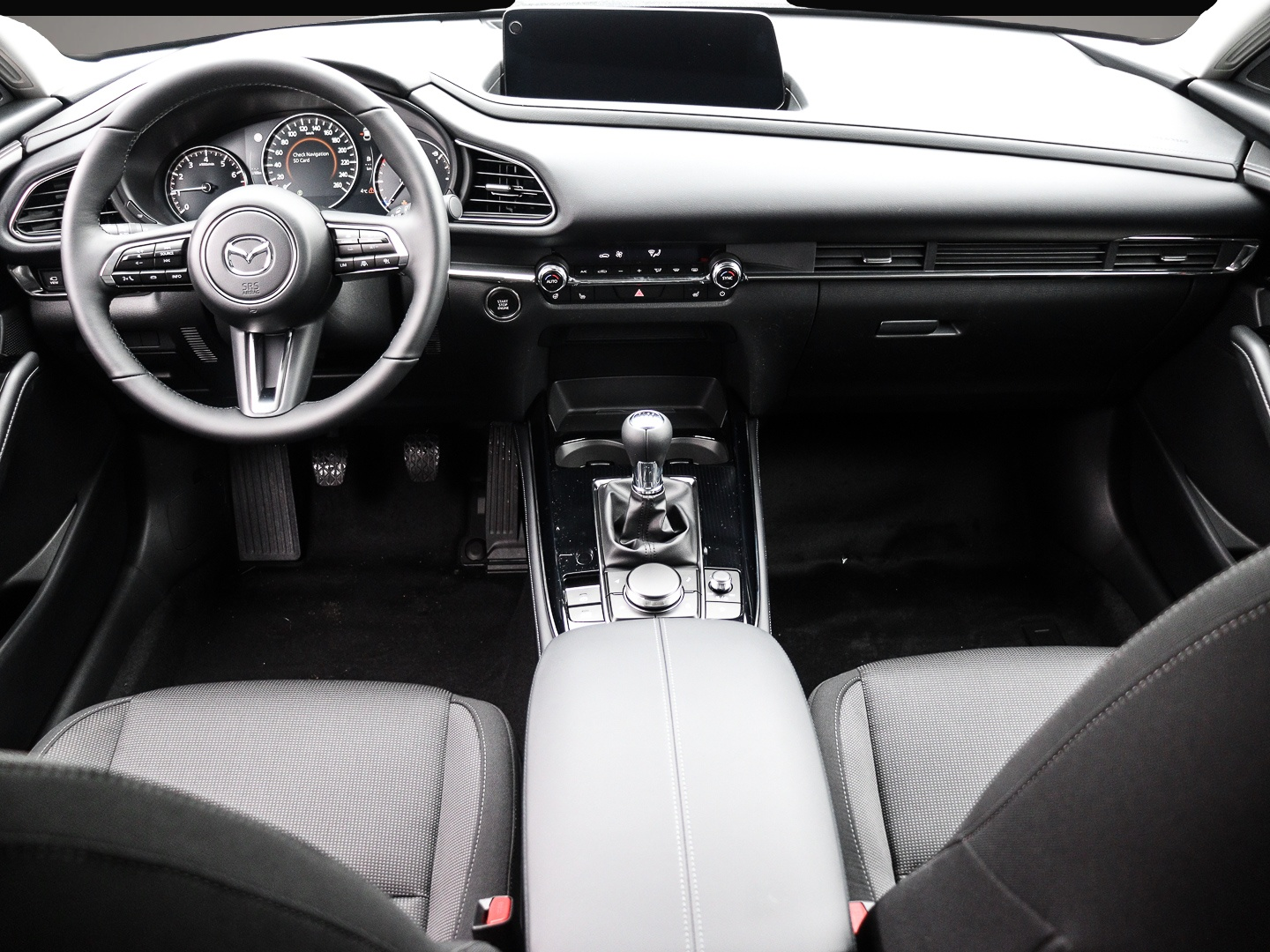 Mazda CX-30, image 4 of 6