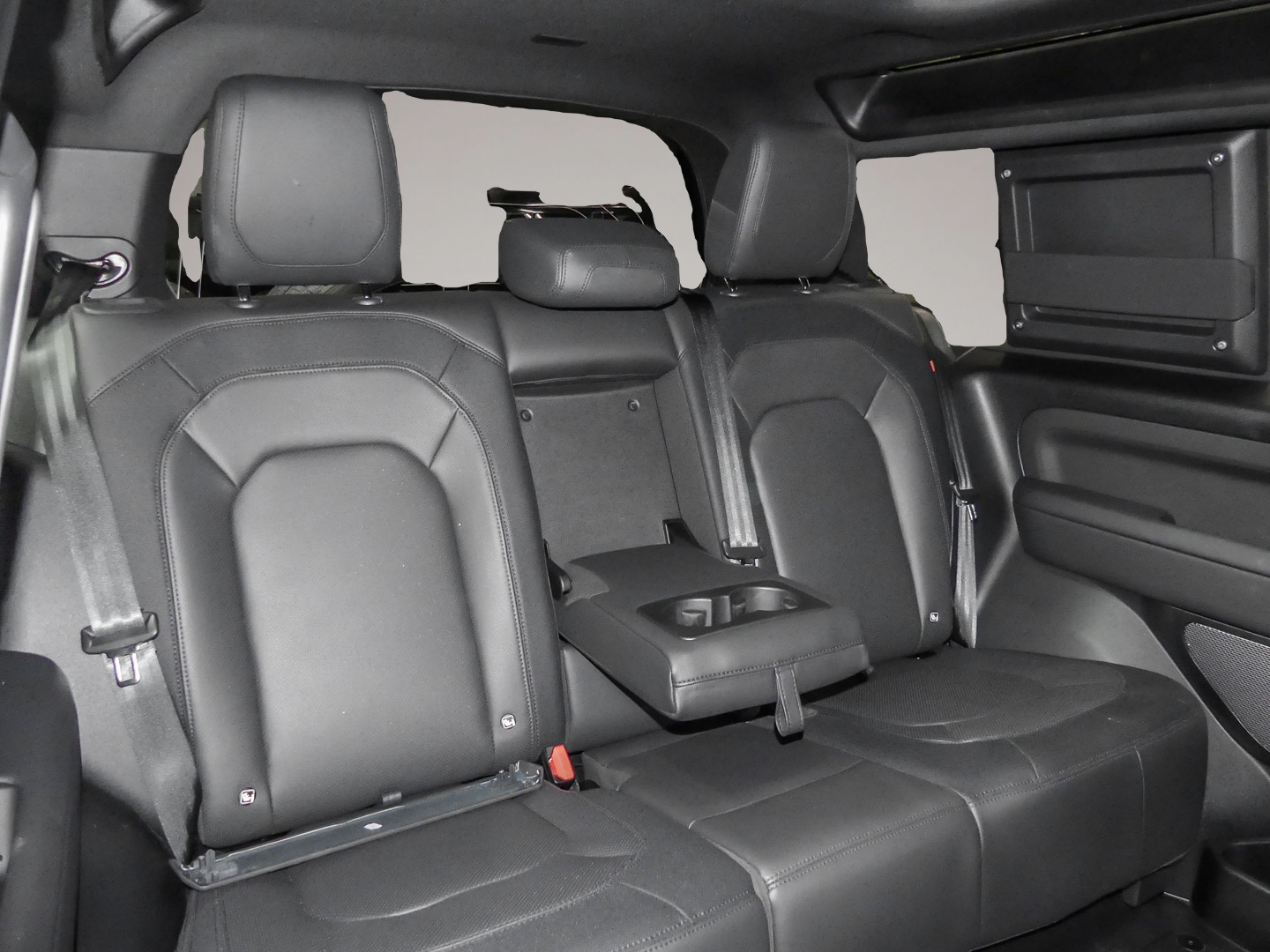 Land-Rover Defender (08/2023, Diesel)