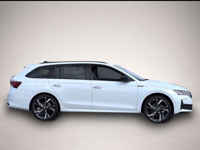 Skoda Octavia (06/2026, Benzin)