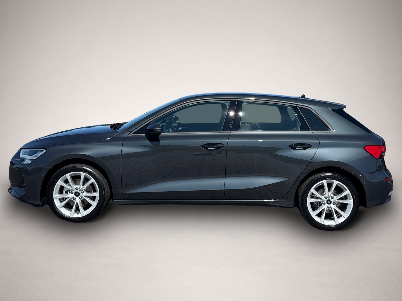 Audi A3 (05/2024, Benzin)