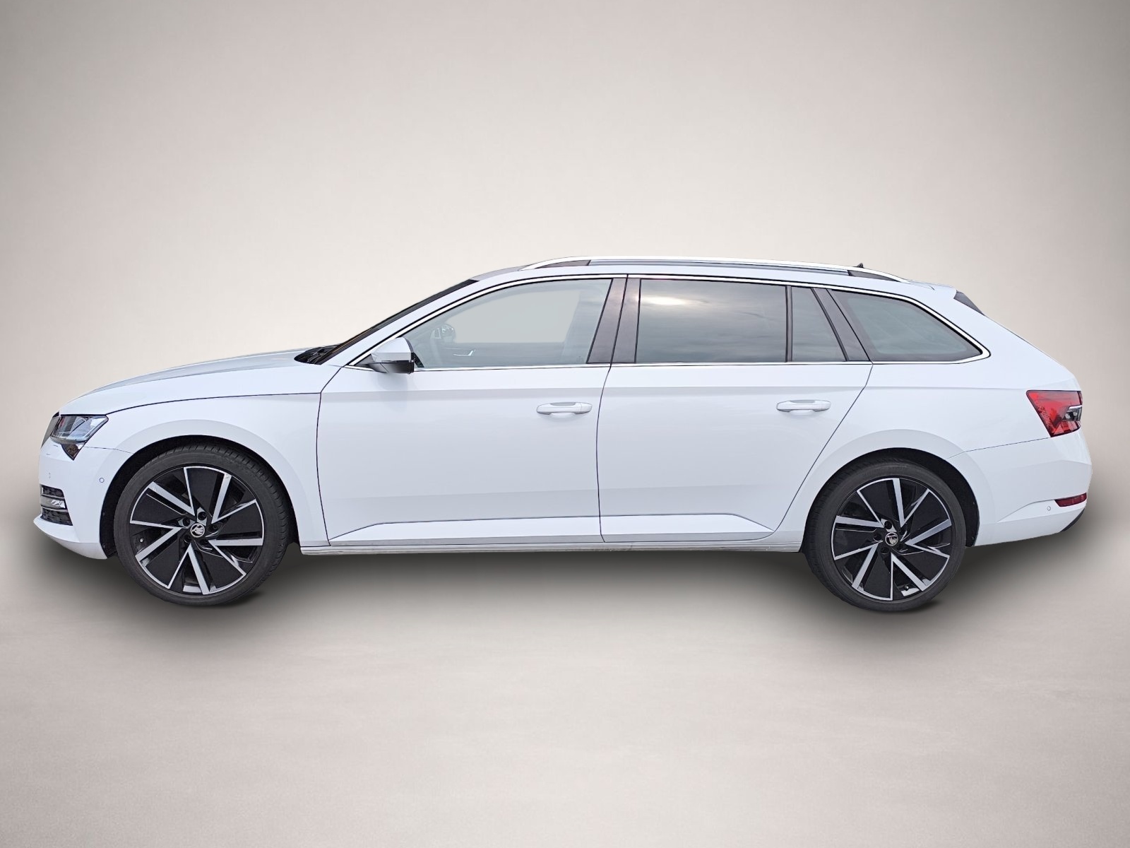 Skoda Superb (01/2024, Diesel)