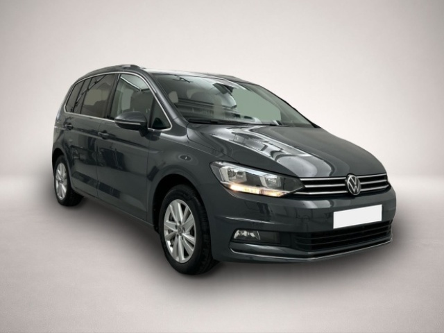 Volkswagen Touran (10/2025, Benzin)