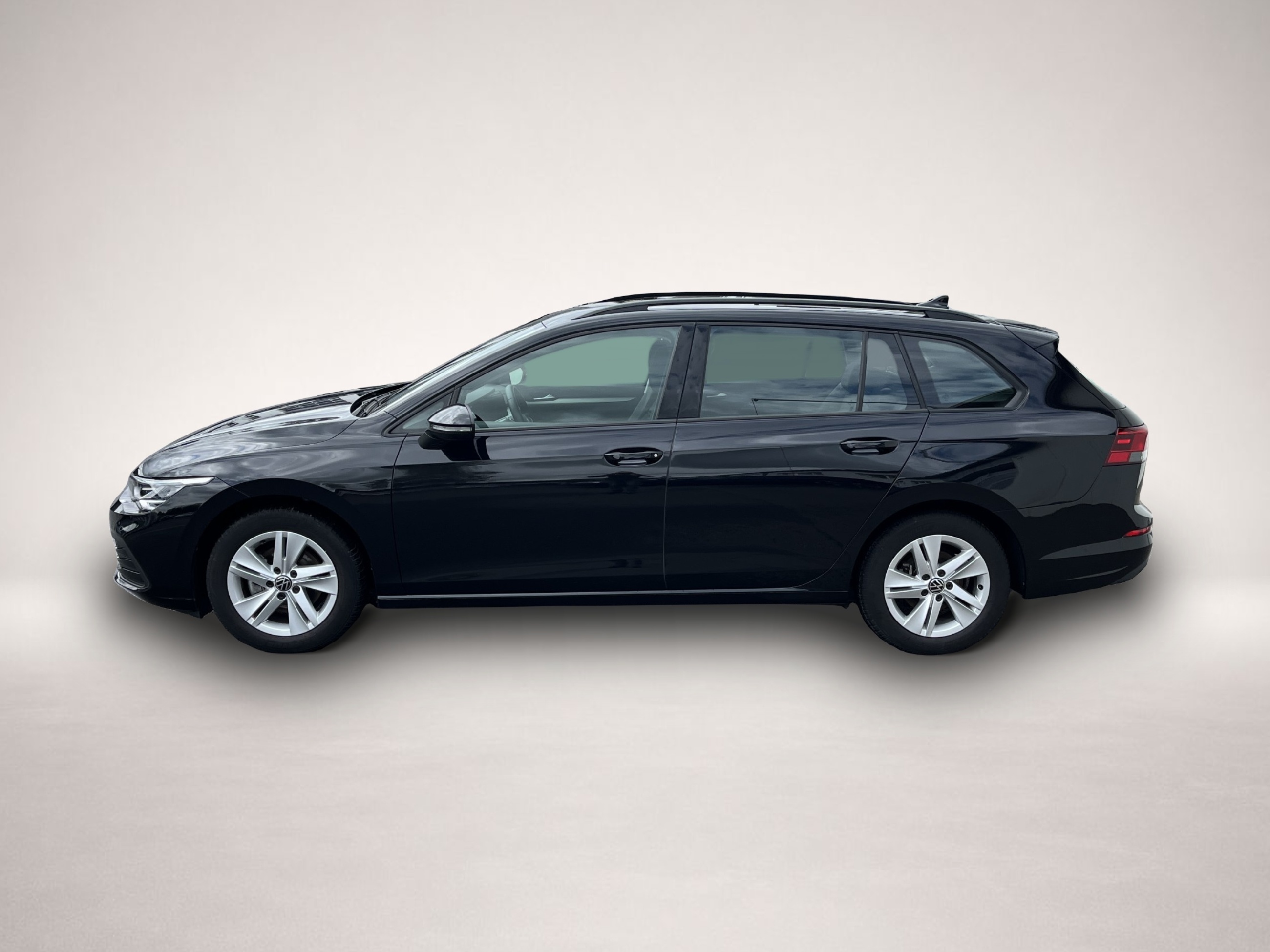 Volkswagen Golf (11/2023, Benzin)