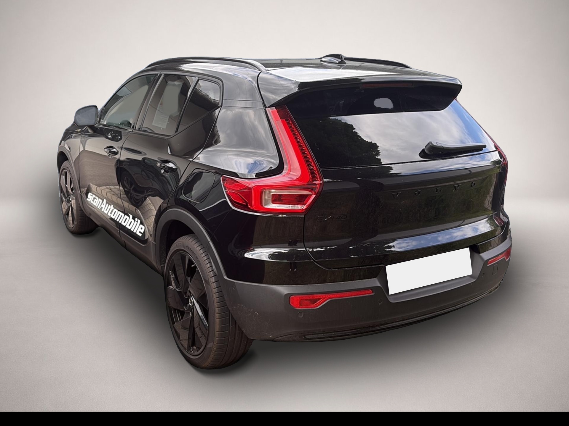 Volvo EX40 (02/2025, ELECTRIC)