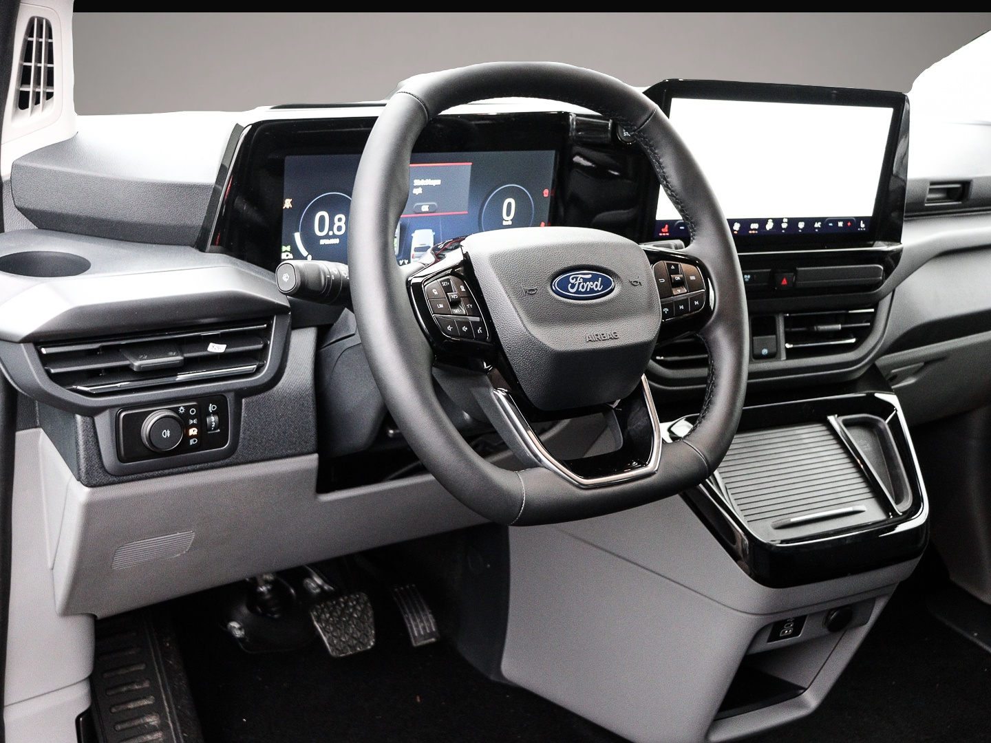 Ford Tourneo Custom (03/2026, Diesel)
