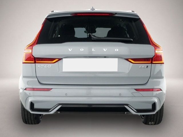 Volvo XC60 (05/2025, Benzin)