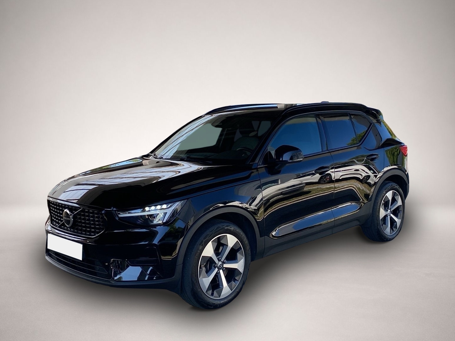 Volvo XC40 (06/2023, Benzin)