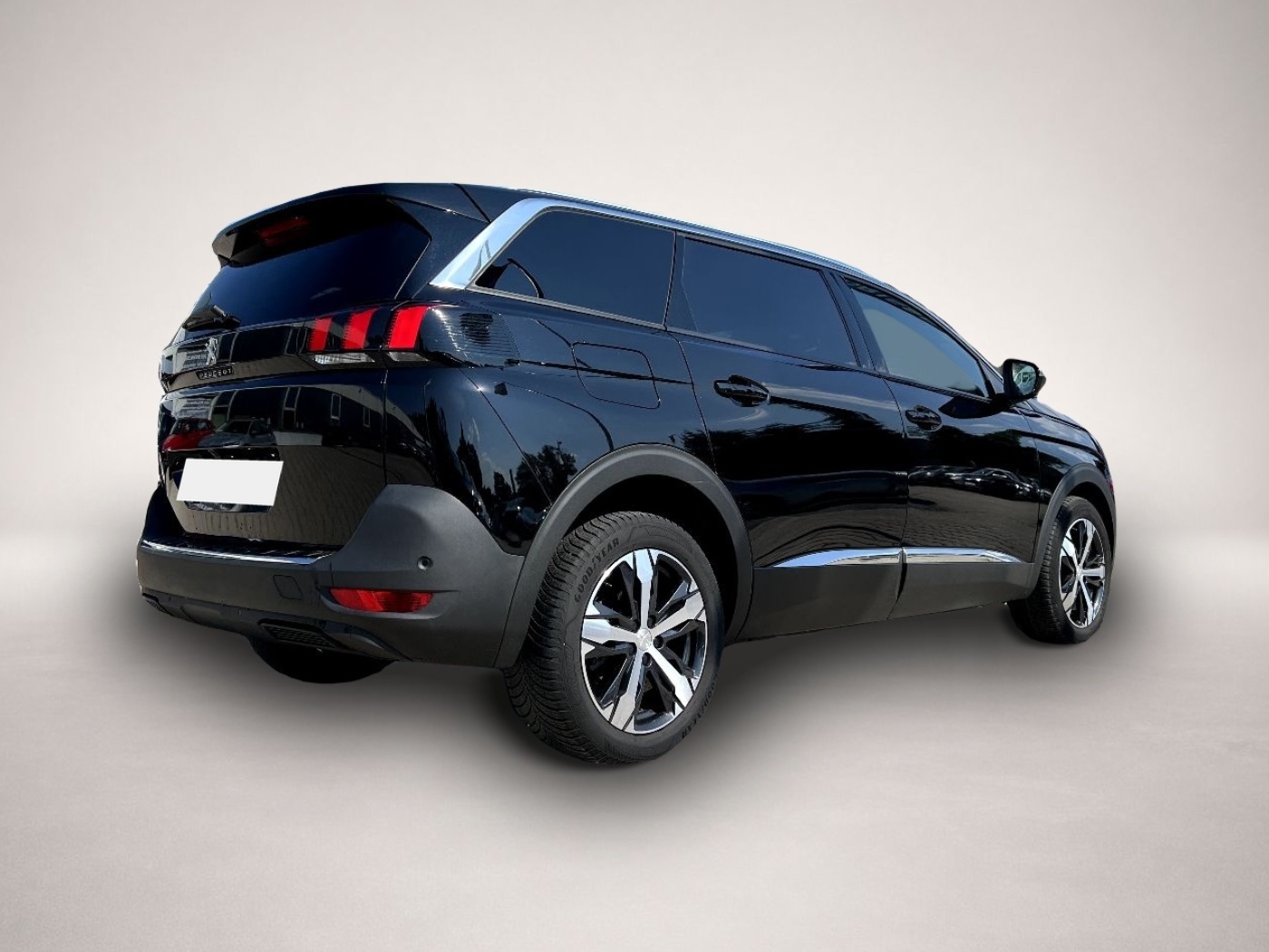 Peugeot 5008 (05/2023, Benzin)