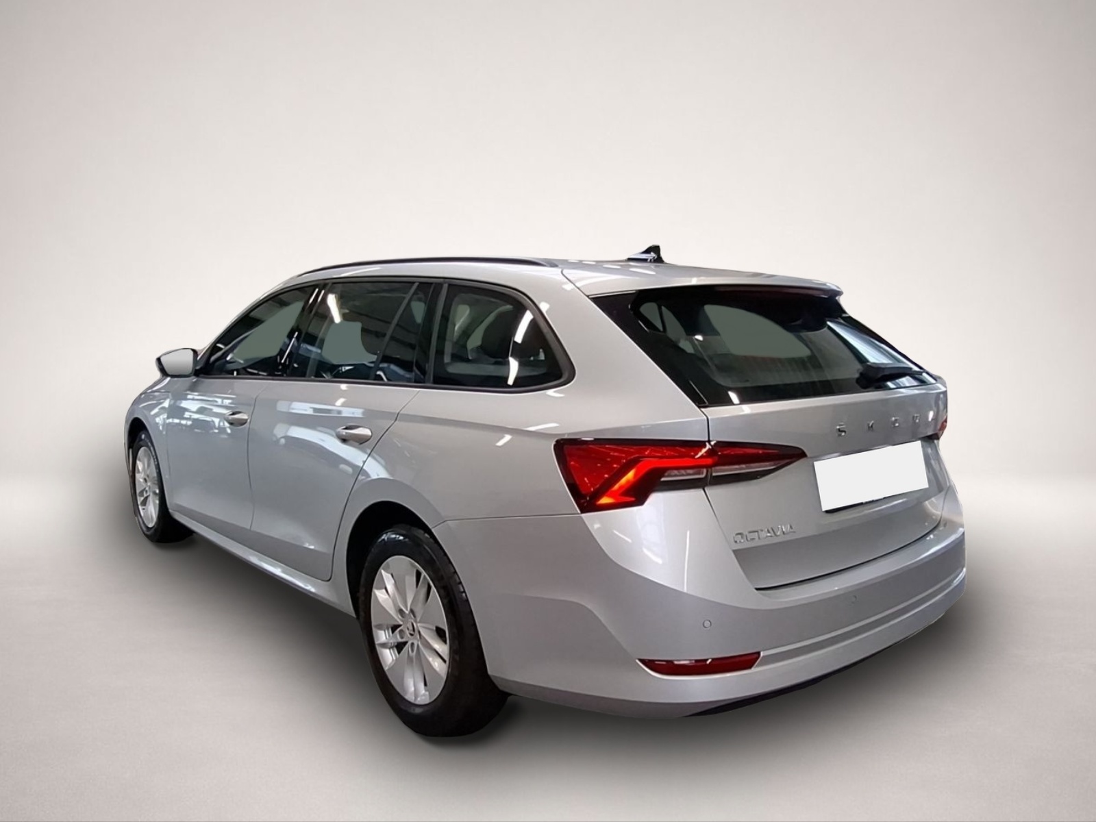 Skoda Octavia (11/2023, Benzin)
