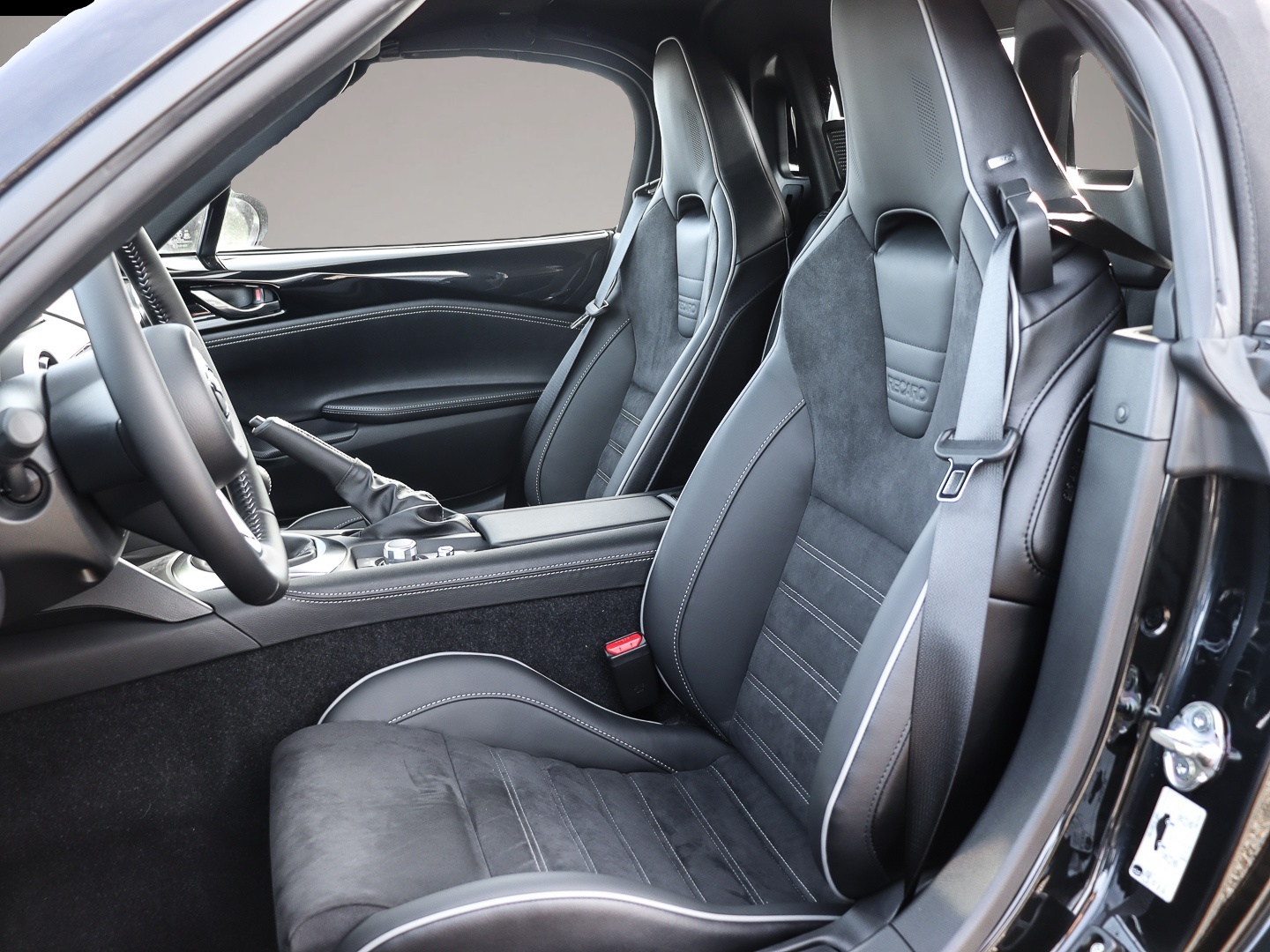 Mazda MX-5 (03/2026, Benzin)