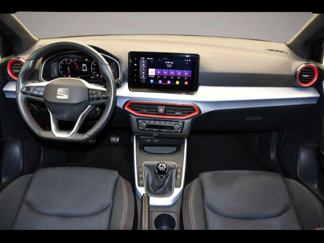 Seat Arona (07/2023, Benzin)